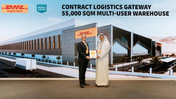 von links: Orkun Saruhanoglu, CEO DHL Supply Chain MEA und Mohsen Ahmed CEO Logistics District Dubai South